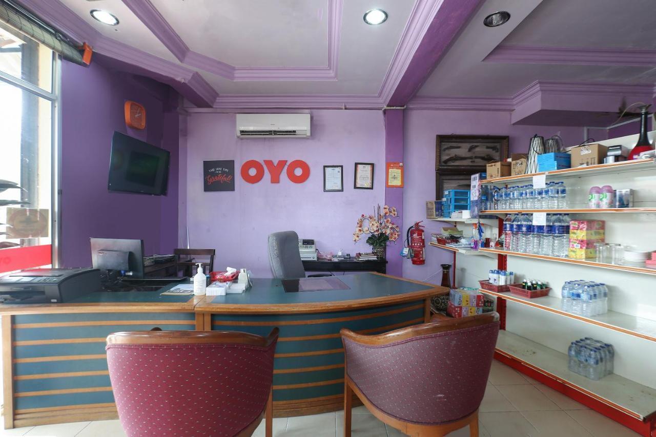 OYO 89892 Hotel Jeli Inn Exterior foto